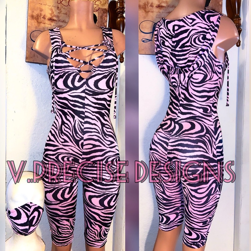 Custom Romper with mask included 🤩